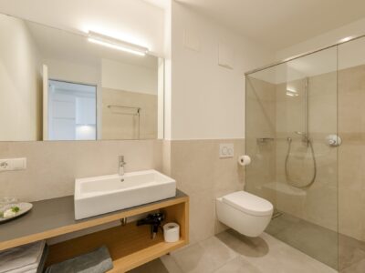 Badezimmer im Tholr Hof Tramin Badezimmer im Tholr Hof Tramin